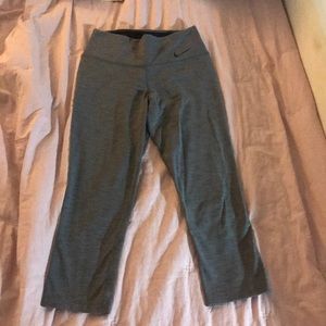Nike gray leggings